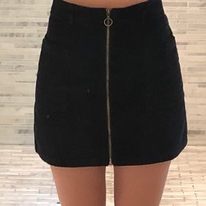 Black corduroy (coord) mini skirt with front zip!